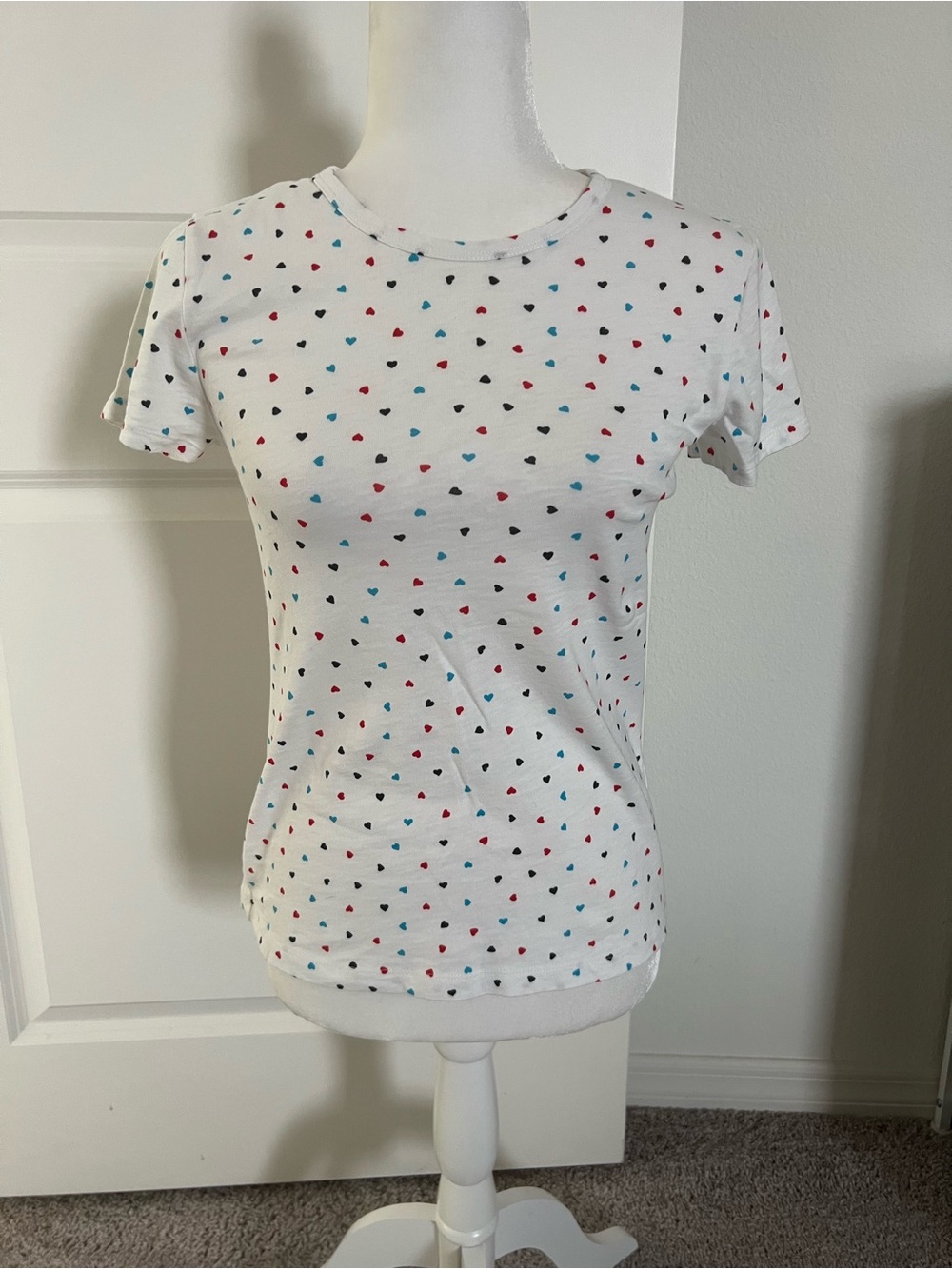 EUC J Crew White Heart Print Crewneck Tee Small